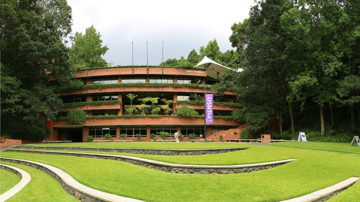 universidad-francisco-marroquin